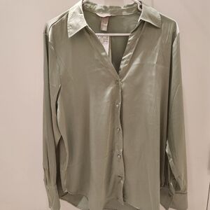 New M Silk Long Sleeve